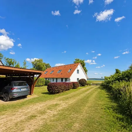 Am Schilf Neeberg *